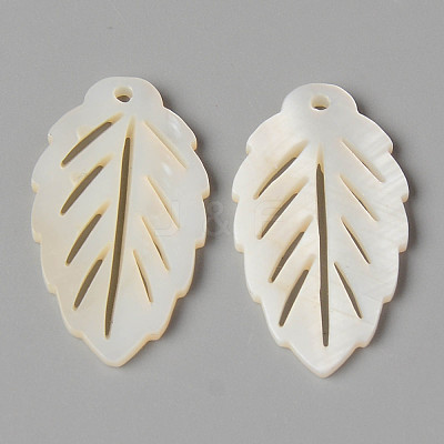 Natural Freshwater Shell Pendants SHEL-N026-88-1