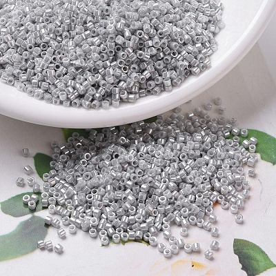 MIYUKI Delica Beads SEED-X0054-DB0252-1