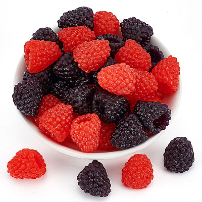 32Pcs 2 Colors PVC Plastic Simulation Raspberry AJEW-ME0001-67-1