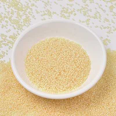 MIYUKI Delica Beads SEED-JP0008-DB2371-1
