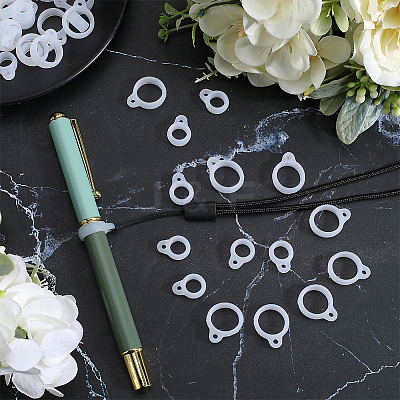 60Pcs 2 Style Silicone Pendant SIL-GF0001-42C-1