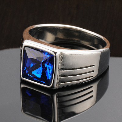 Fashionable 304 Stainless Steel Cubic Zirconia Finger Rings for Men FS-WGE7444-04-1
