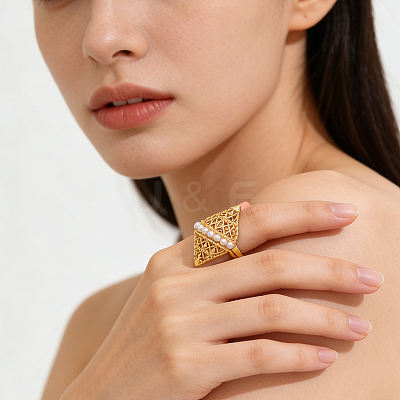 Brass with Plastic Pearls Finger Rings for Women ZR2109-1