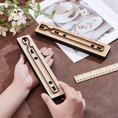 2Pcs 2 Styles Composite Board Cutting Die Leather Keychains Stencils DIY-UN0007-32A-1