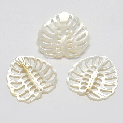 Natural Mother of Pearl Shell Pendants SSHEL-L002-09-1