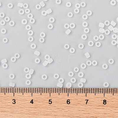 TOHO 8/0 Round Beads SEED-XTR08-0001F-1