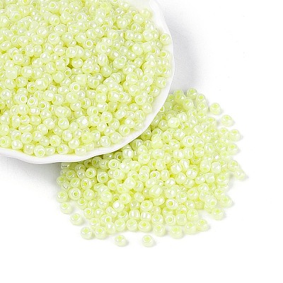 6/0 Glass Seed Beads SEED-US0003-4mm-152-1