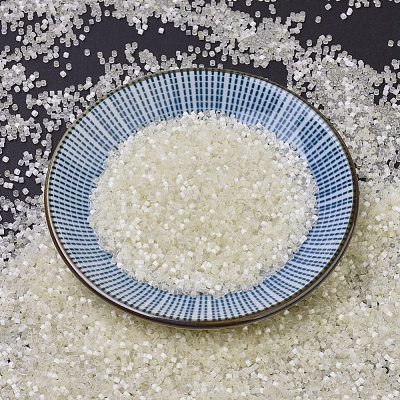 MIYUKI Delica Beads SEED-J020-DB0672-1