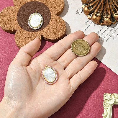 2Pcs 2 Colors Rack Plating Brass Micro Pave Cubic Zirconia & Shell Pendants KK-CJ0003-03-1