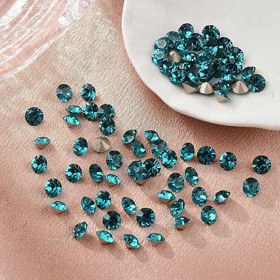 Preciosa® MAXIMA Crystal Round Stones Y-PRC-RBSS6-60230-1