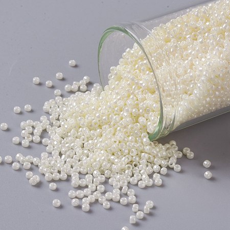 TOHO Round Seed Beads SEED-XTR15-0123-1