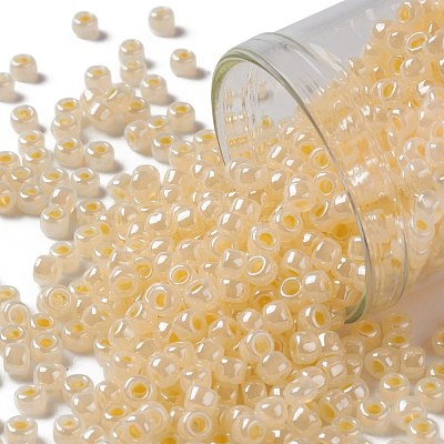 TOHO 8/0 Round Beads SEED-XTR08-0901-1