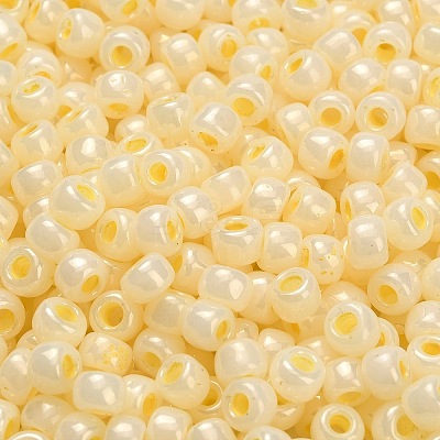 TOHO 3/0 Round Beads SEED-XTR03-0142-1