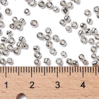 12/0 Glass Seed Beads E0690042-1