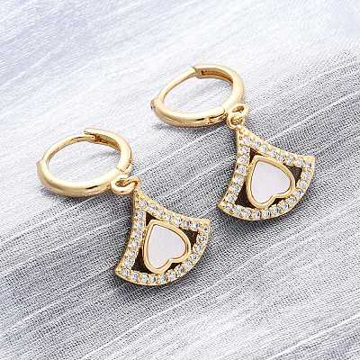 Fan with Heart Brass Micro Pave Clear Cubic Zirconia Hoop Earrings KK-D363-13G-1