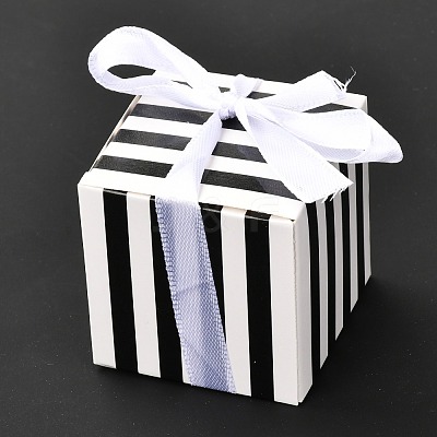 Square Foldable Creative Paper Gift Box CON-P010-C01-1