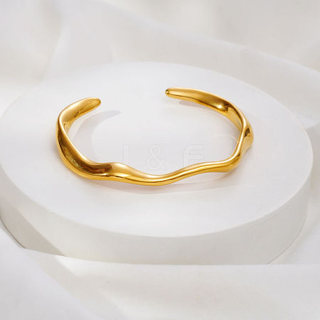 304 Stainless Steel Textured Wave Open Cuff Bangles for Women NJ1882-1