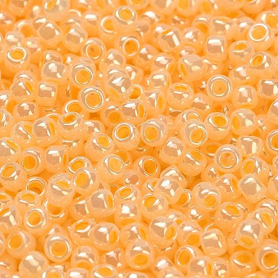TOHO 8/0 Round Beads SEED-XTR08-0148-1