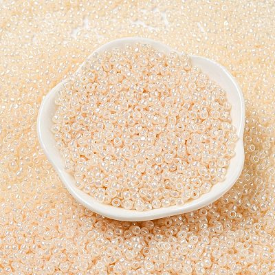 TOHO 8/0 Round Beads SEED-XTR08-0147-1