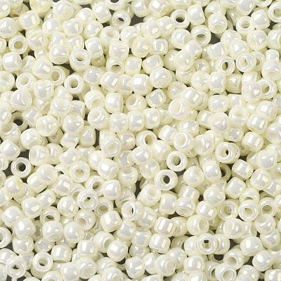 TOHO 8/0 Round Beads SEED-TR08-0122-1