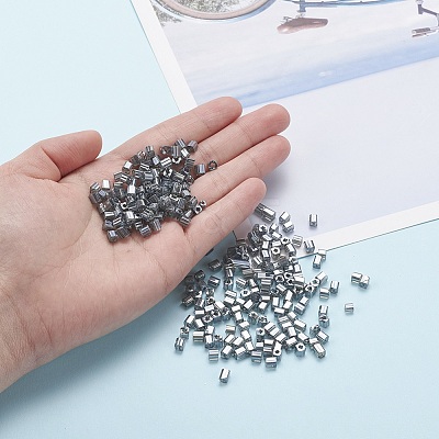 6/0 Glass Seed Beads SEED-YW0001-25C-1