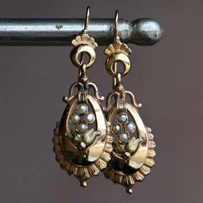 Alloy Imitation Pearl Oval Dangle Earrings FS-WG8B302-01-1