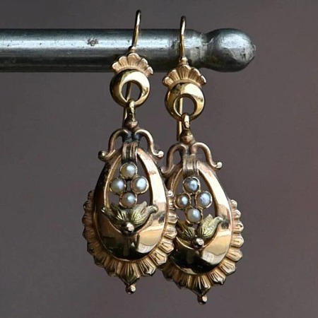 Alloy Imitation Pearl Oval Dangle Earrings FS-WG8B302-01-1