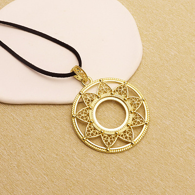 Bohemian Style Zinc Alloy Pendant Black Waxed Cord Necklaces for Women FS-WG15105-07-1