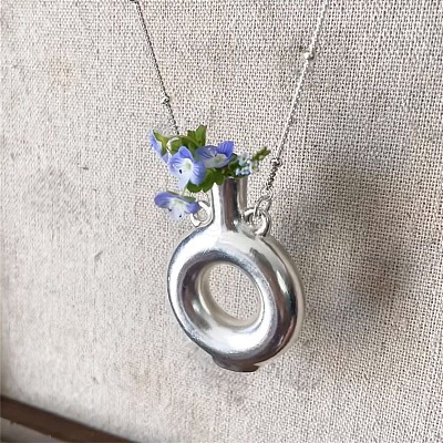 Alloy Donut Shape Wearable Flower Vase Pendant Necklaces for Women WG60C45-01-1