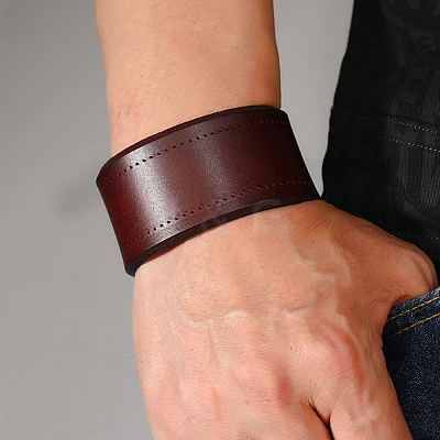 2Pcs 2 Colors Flat Sided Cowhide Leather Cord Bracelets BJEW-CL0001-58-1