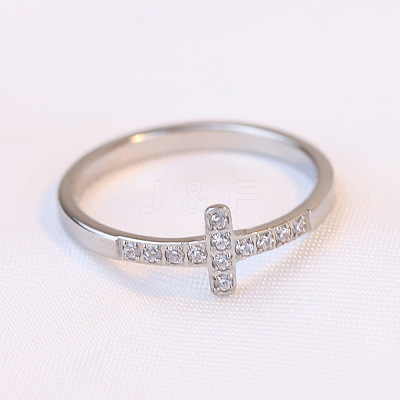 Cross Stainless Steel Micro Pave Clear Cubic Zirconia Finger Rings for Women FS-WG88B59-01-1
