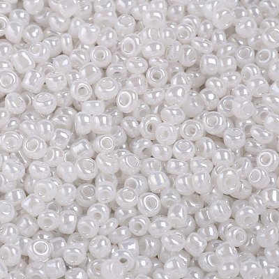 8/0 Glass Seed Beads X1-SEED-A011-3mm-141-1