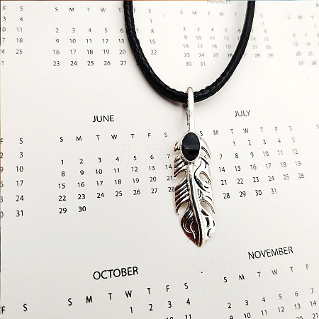 Feather Pendant Necklaces for Men and Women AY9011-1