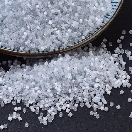 MIYUKI Delica Beads SEED-J020-DB0677-1