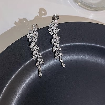 Alloy Rhinestone Tassel Dangle Earrings FS-WG3A30F-01-1