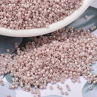 MIYUKI Delica Beads X-SEED-J020-DB1535-1