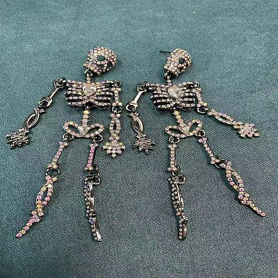 Skeleton Alloy Rhinestone Dangle Stud Earrings FS-WG3D420-02-1
