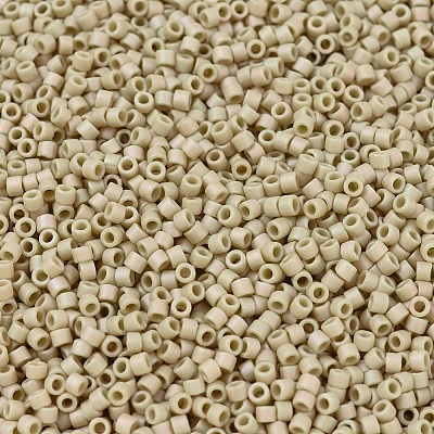 MIYUKI Delica Beads SEED-X0054-DB2301-1
