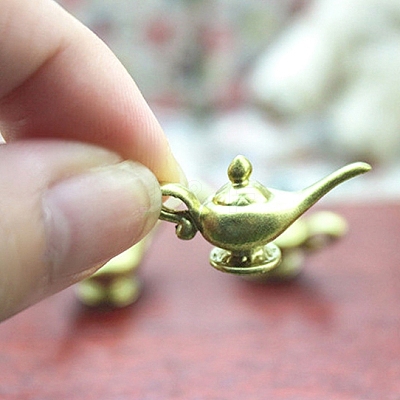 Vintage Resin Miniature Teapot Ornaments BOTT-PW0001-172-1