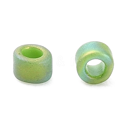 TOHO 15/0 Round Beads SEED-XTR15-2633F-1