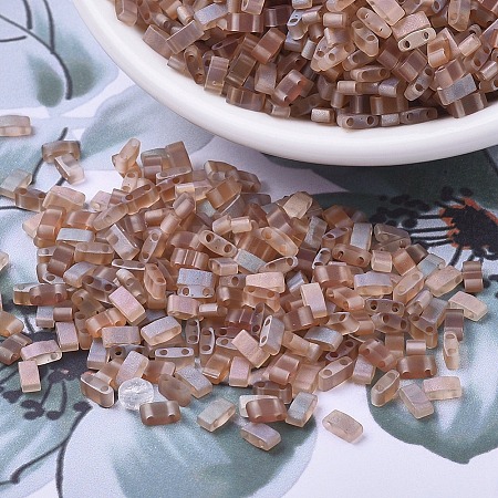 MIYUKI Half TILA Beads SEED-MY05-HTL4578-1