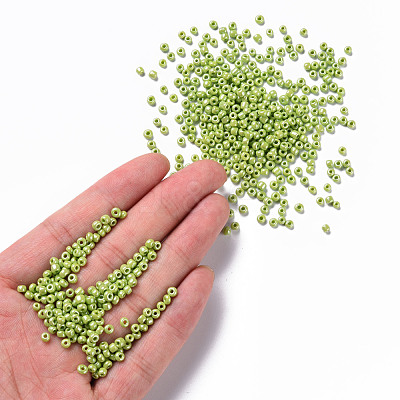 8/0 Glass Seed Beads SEED-A012-3mm-124-1