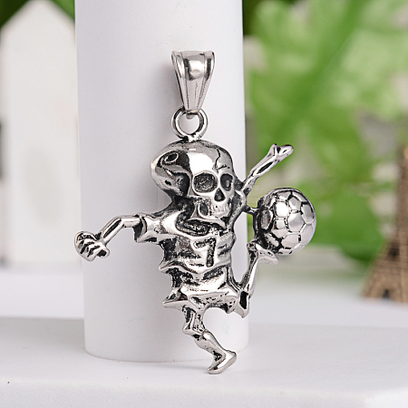 Retro 316 Surgical Stainless Steel Skull Playing Football Pendants STAS-E096-36AS-1