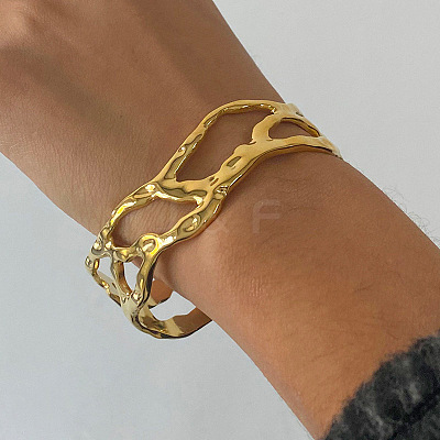 Hollow Out 304 Stainless Steel Cuff Bangles for Women FS-WG2A1E7-01-1