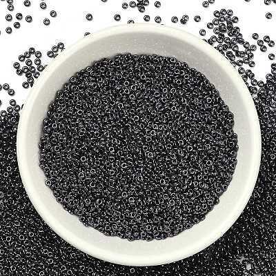 TOHO 8/0 Demi Round Beads SEED-DR08-0090-1