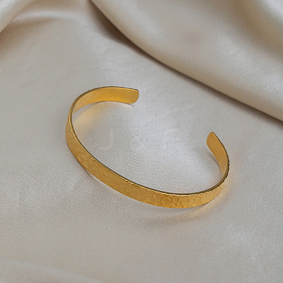 Minimalist Stainless Steel Open Cuff Bangles for Women PN5602-1
